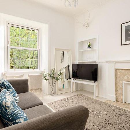 The Tollcross Apartment - Modern & Bright 1Br إدنبرة المظهر الخارجي الصورة
