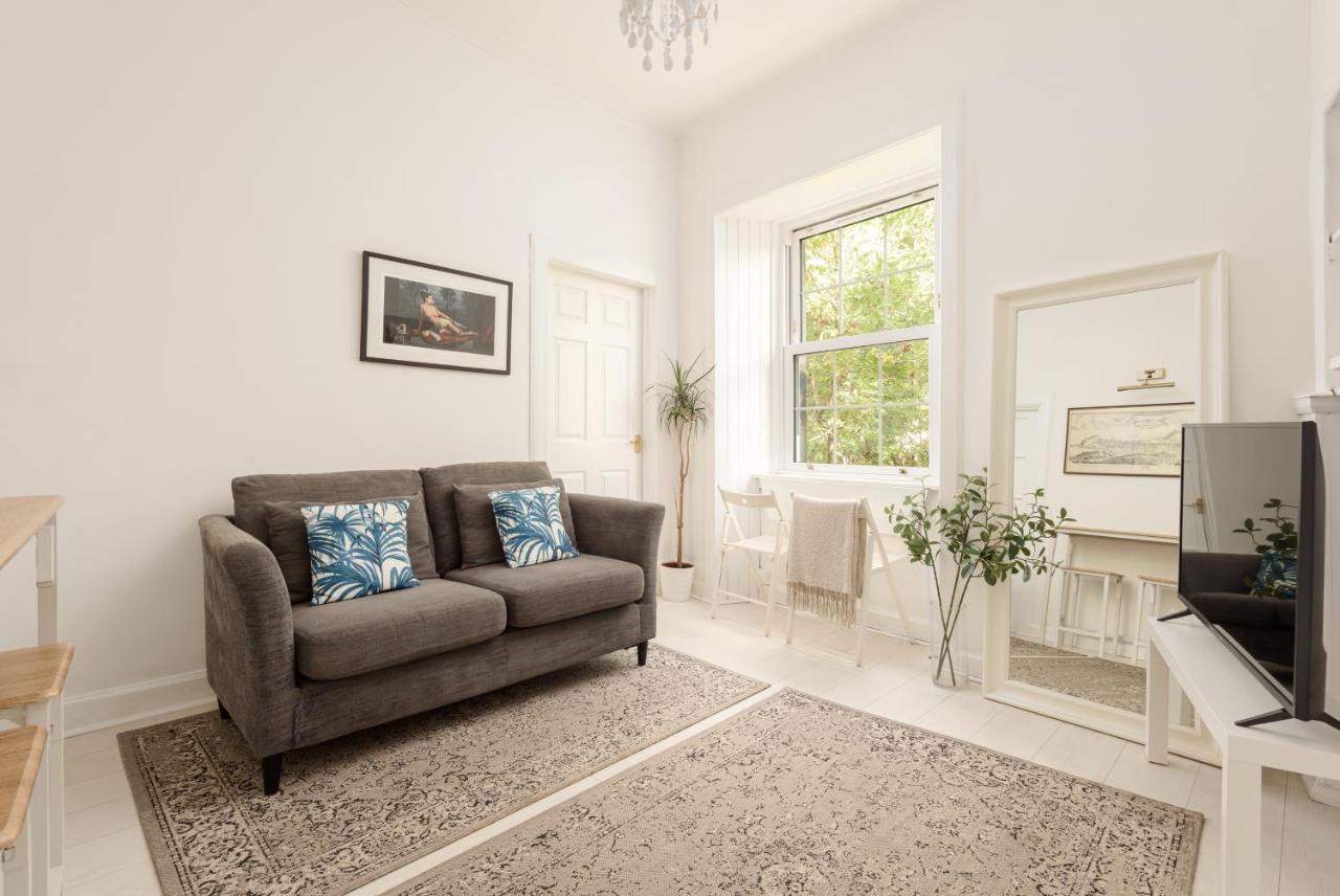 The Tollcross Apartment - Modern & Bright 1Br إدنبرة المظهر الخارجي الصورة
