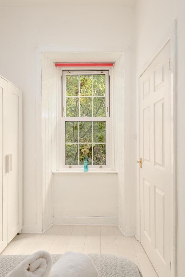 The Tollcross Apartment - Modern & Bright 1Br إدنبرة المظهر الخارجي الصورة